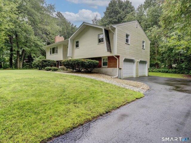 house with 3 bedroom, Bristol CT ES105561309