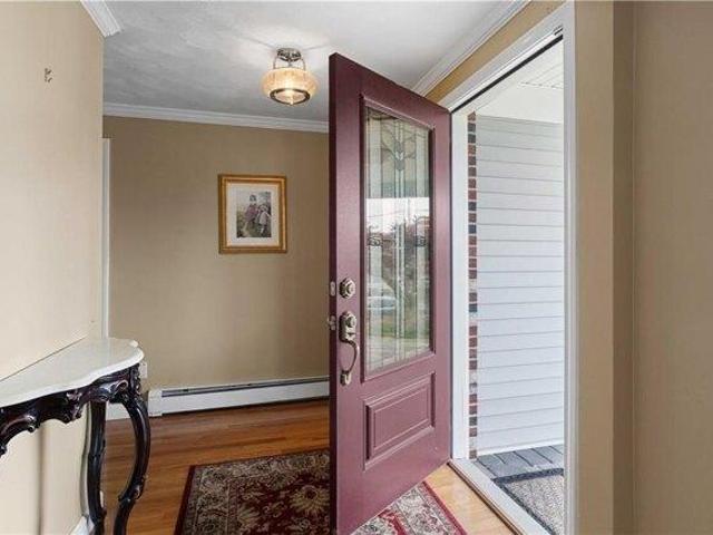 house with 3 bedroom, Bristol RI ES105550821