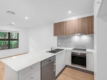 Cotter River, Jembaicumbene - Equipped kitchen