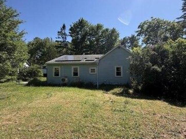 house with 3 bedroom, Bucksport ME ES105750555