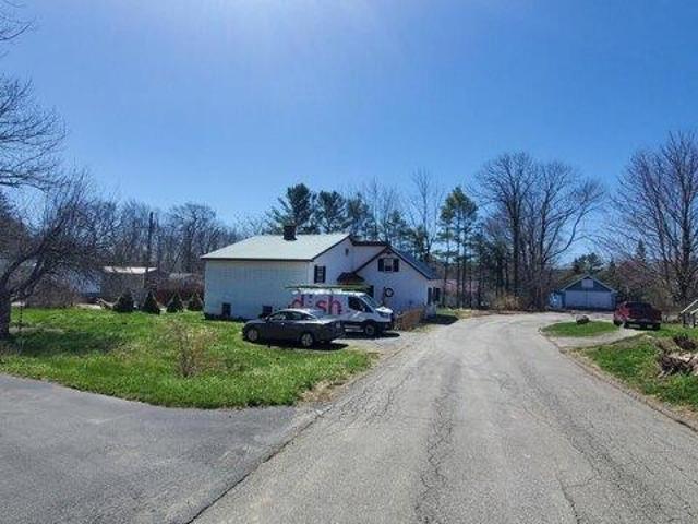 house with 3 bedroom, Bucksport ME ES105832363