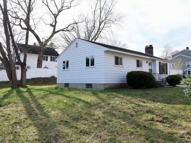 house with 3 bedroom, Burlington MA ES105350787