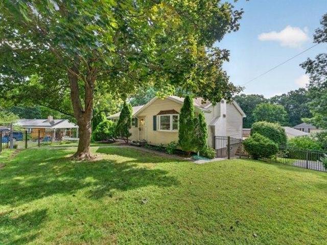 house with 3 bedroom, Burlington MA ES105418024