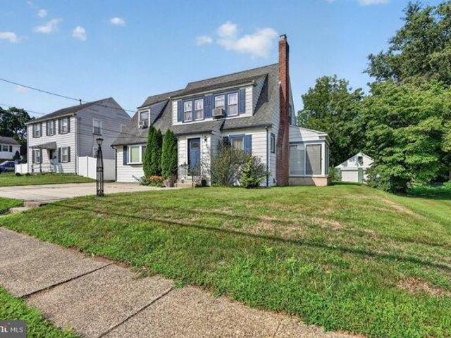 house with 3 bedroom, Burlington NJ ES105289792