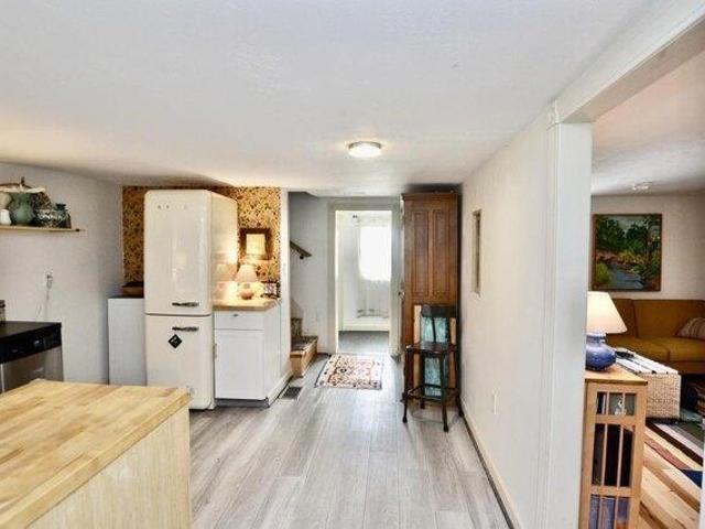 house with 3 bedroom, Burlington VT ES105438717