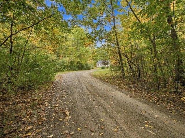 house with 3 bedroom, Buxton ME ES105889231