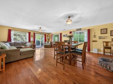 house with 3 bedroom, CA CA ES102339371