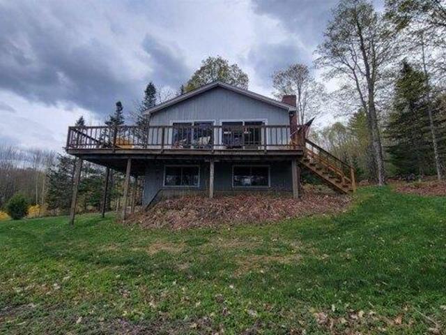 house with 3 bedroom, Campton NH ES105609881