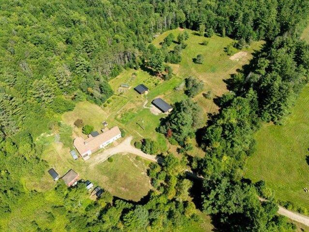 house with 3 bedroom, Canaan NH ES105614177