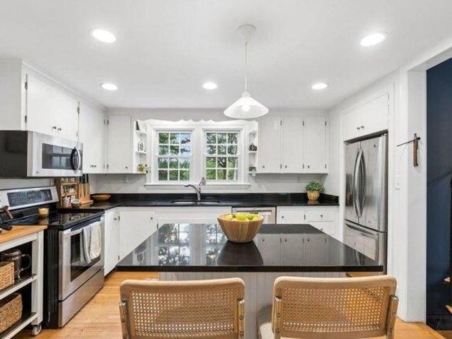 house with 3 bedroom, Cape Elizabeth ME ES105751606