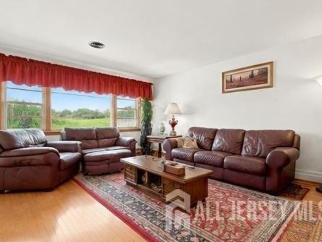 house with 3 bedroom, Carteret NJ ES105414643