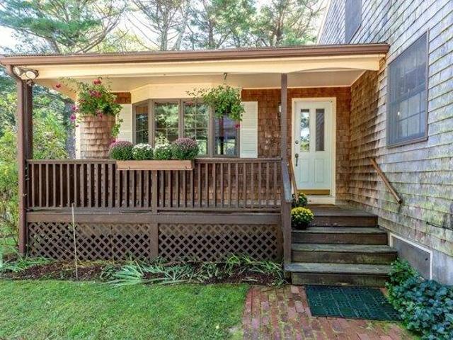 house with 3 bedroom, Carver MA ES105661024