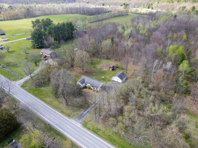 house with 3 bedroom, Castleton VT ES105496821