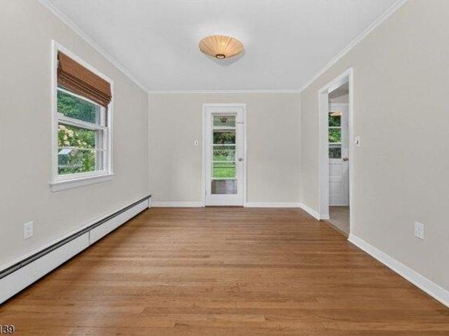 house with 3 bedroom, Chatham NJ ES105293599