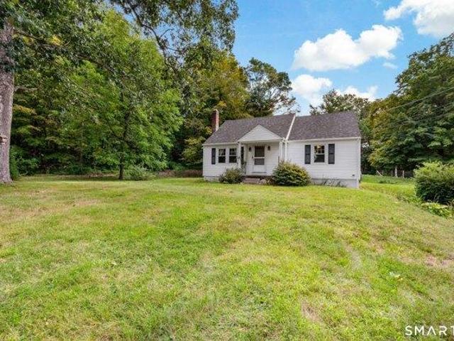 house with 3 bedroom, Chaplin CT ES105560855