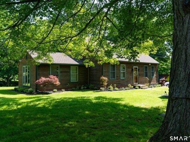 house with 3 bedroom, Chaplin CT ES105629957