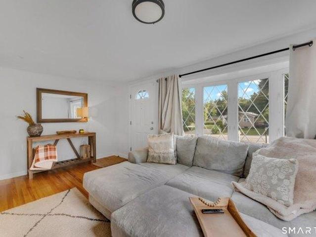 house with 3 bedroom, Chaplin CT ES105661981
