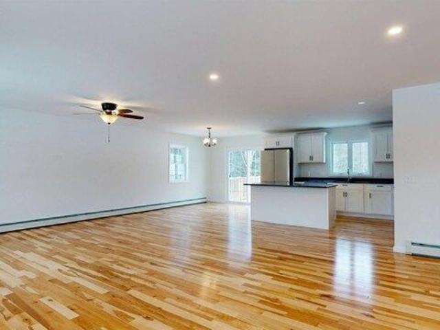 house with 3 bedroom, Charlotte VT ES104444399