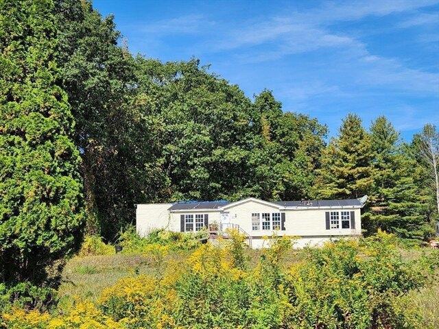 house with 3 bedroom, Charlemont MA ES105351797