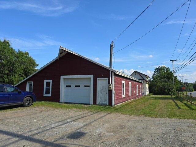 house with 3 bedroom, Charlestown NH ES105440275