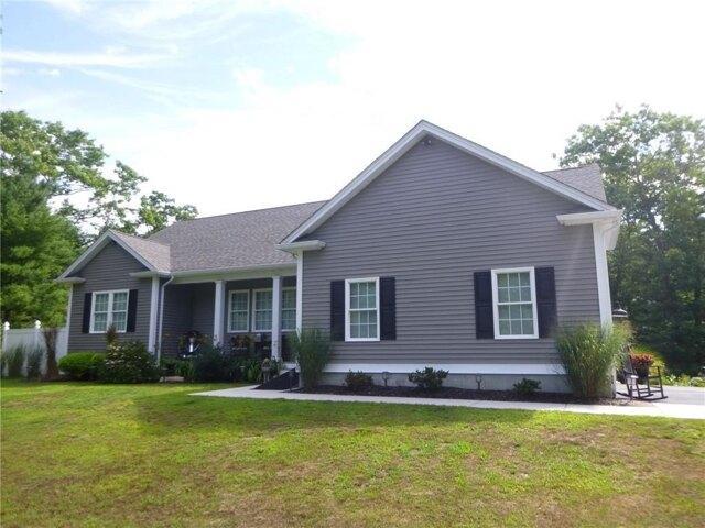 house with 3 bedroom, Charlestown RI DS103494272