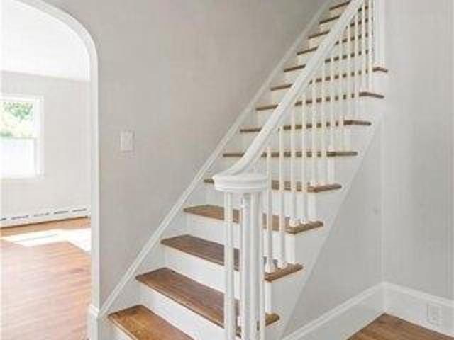 house with 3 bedroom, Charlestown RI ES105629520