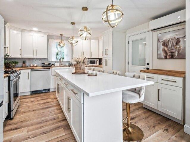 house with 3 bedroom, Charlton MA ES105330918