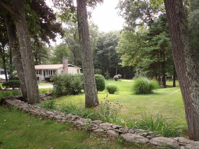 house with 3 bedroom, Charlton MA ES105511349