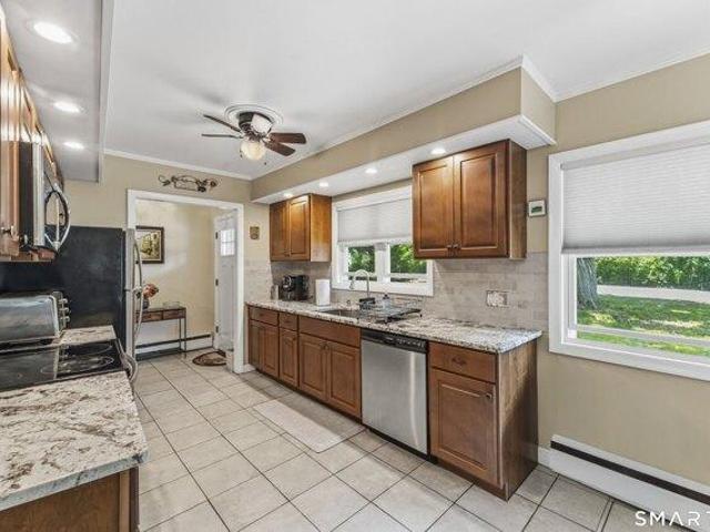 house with 3 bedroom, Cheshire CT ES104568179