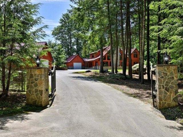 house with 3 bedroom, Chester VT ES105477165