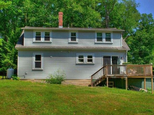 house with 3 bedroom, Chesterfield NH ES105476179