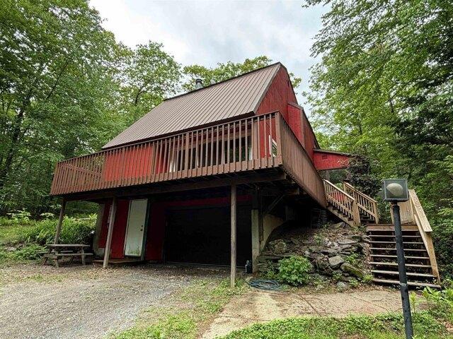house with 3 bedroom, Chesterfield NH ES105317126