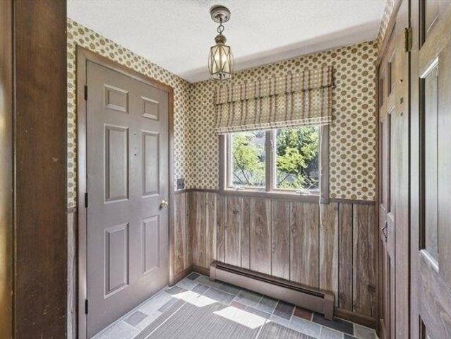house with 3 bedroom, Chicopee MA ES105259038