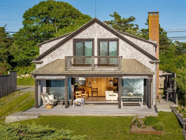 house with 3 bedroom, Chilmark MA ES105575334