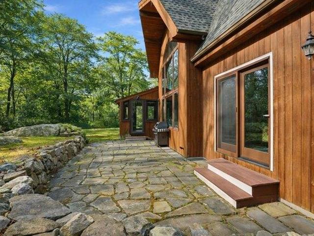 house with 3 bedroom, Chilmark MA ES105659581