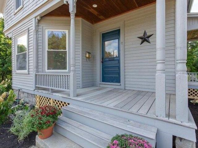 house with 3 bedroom, Concord NH ES105496195
