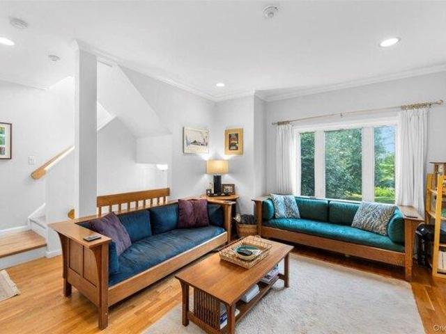 house with 3 bedroom, Congers NY ES105288284