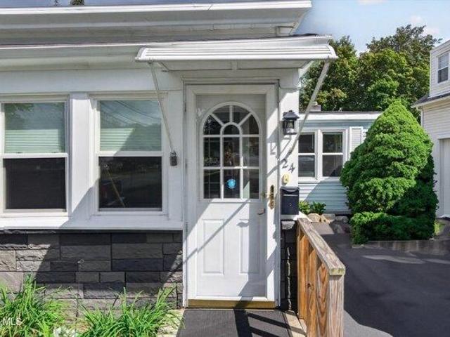 house with 3 bedroom, Cohoes NY ES105288703