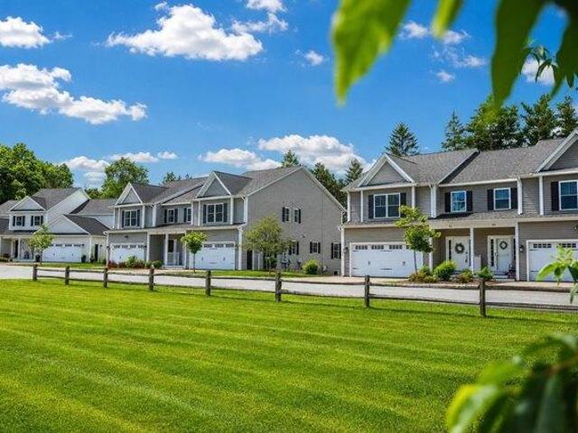house with 3 bedroom, Colchester VT ES105560408