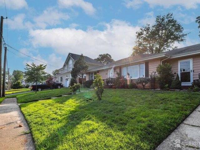 house with 3 bedroom, Colonia NJ ES105286880
