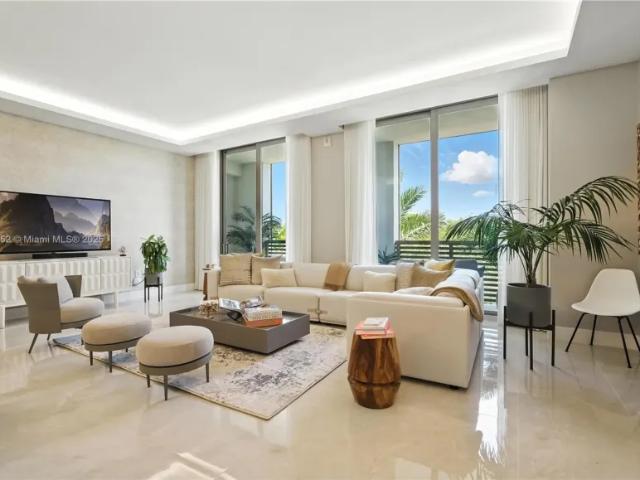 house with 3 bedroom, Coral Gables FL FL ELS102795086