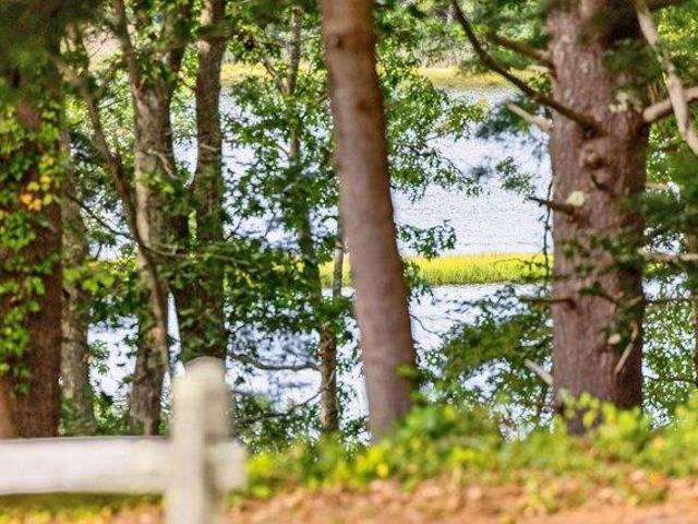 house with 3 bedroom, Cotuit MA ES105587834