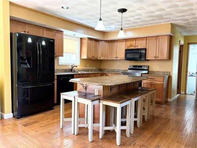 house with 3 bedroom, Coventry RI ES105629427