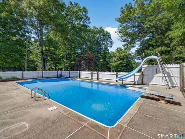 house with 3 bedroom, Clinton CT ES105477970