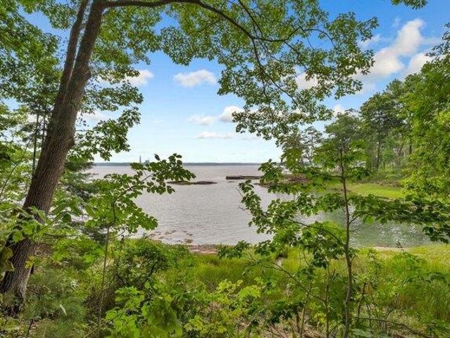 house with 3 bedroom, Cumberland ME ES105725795