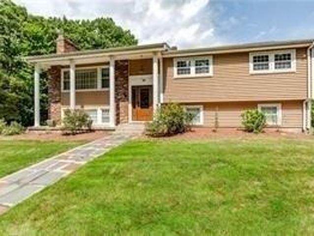 house with 3 bedroom, Cumberland RI ES105368338
