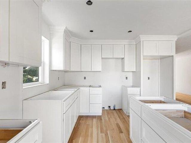 house with 3 bedroom, Cumberland RI ES105401339