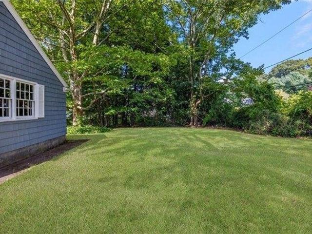 house with 3 bedroom, Cumberland RI ES105726354