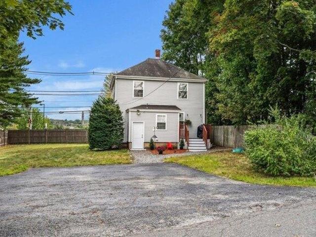 house with 3 bedroom, Danvers MA ES105512980