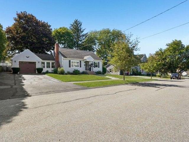 house with 3 bedroom, Danvers MA ES105561848